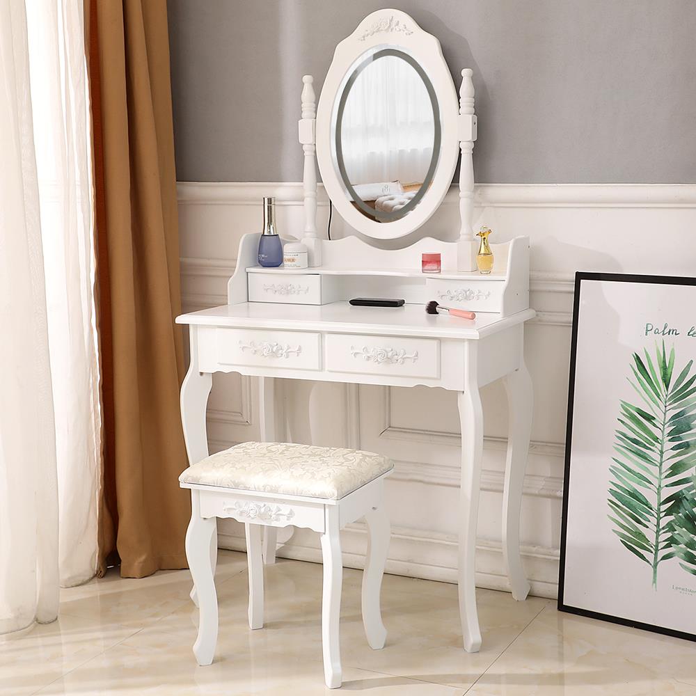 vanity set with lighted mirror